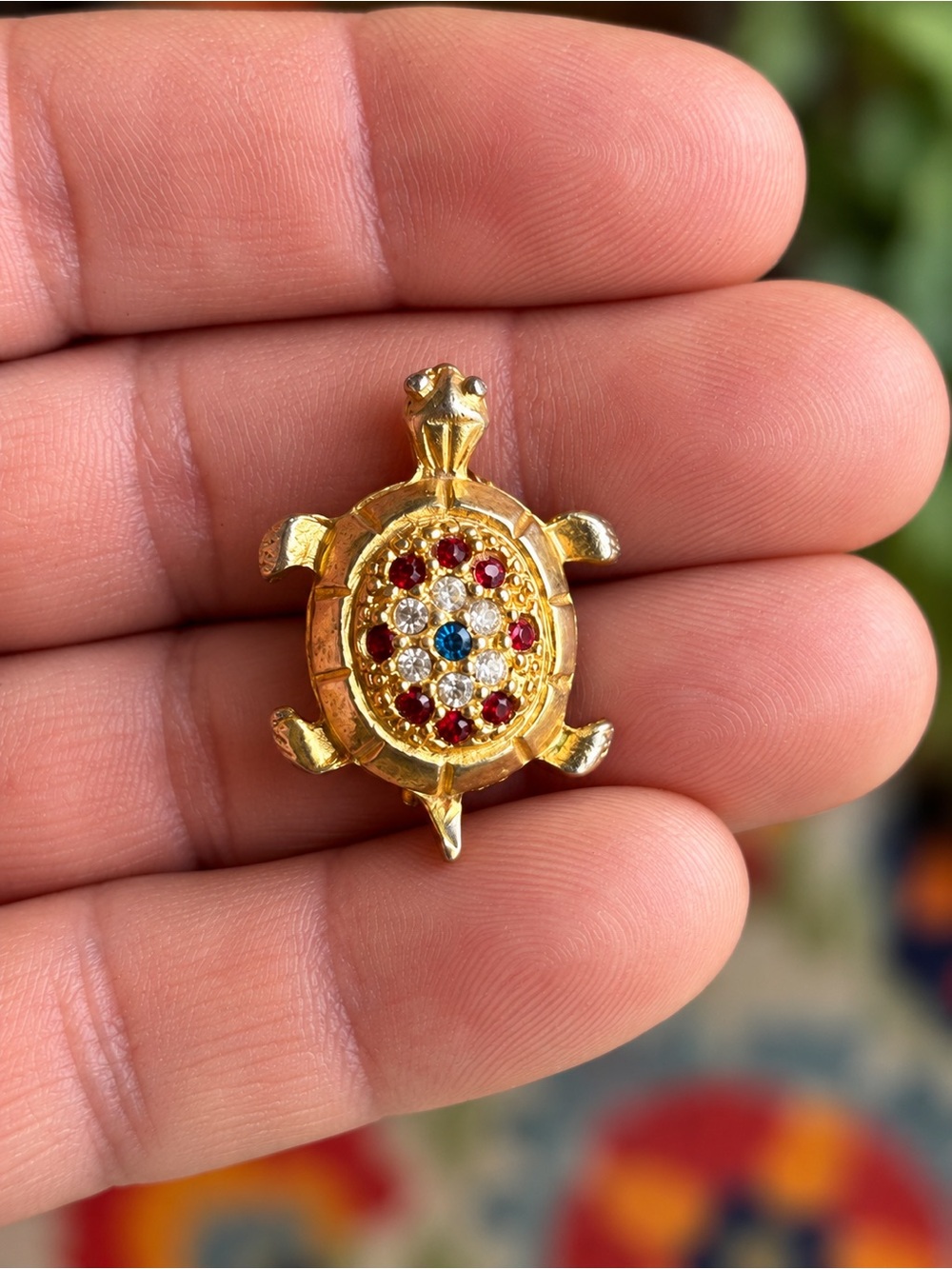 Vintage Gold Tone Rhinestone Turtle Brooch Pin Pendant Red Blue Crystal